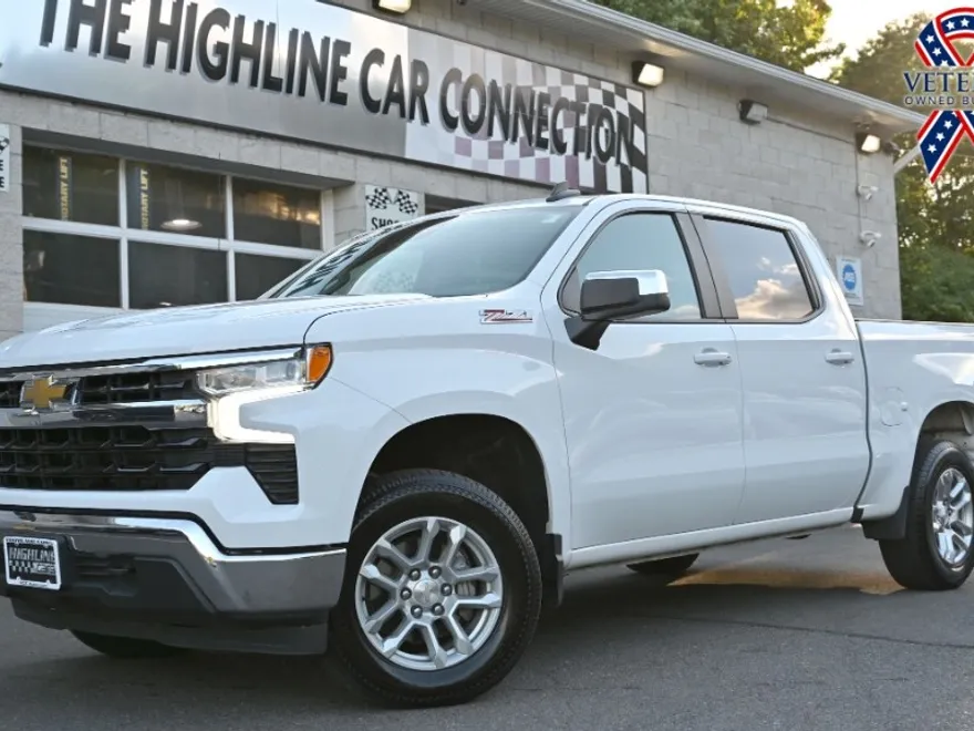 2023 Chevrolet Silverado 1500 LT Z71 photo 1