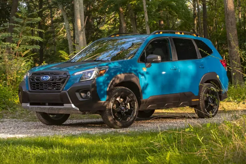 2023 Subaru Forester Premium photo 1