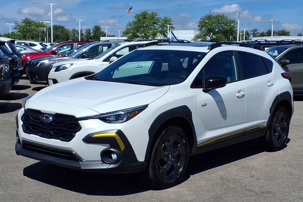 2024 Subaru Crosstrek Sport photo 1