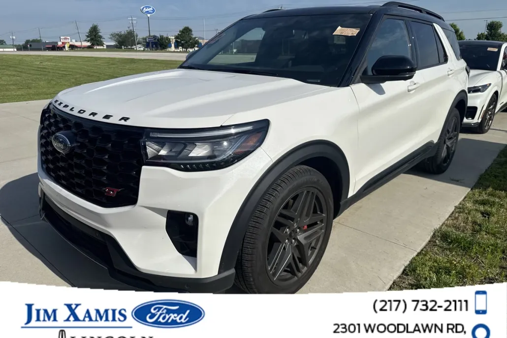 2025 Ford Explorer ST photo 1