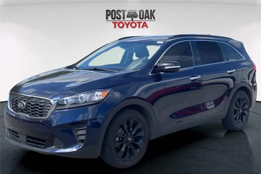 2020 Kia Sorento S photo 1