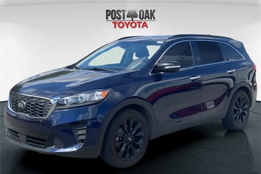 2020 Kia Sorento S photo 1