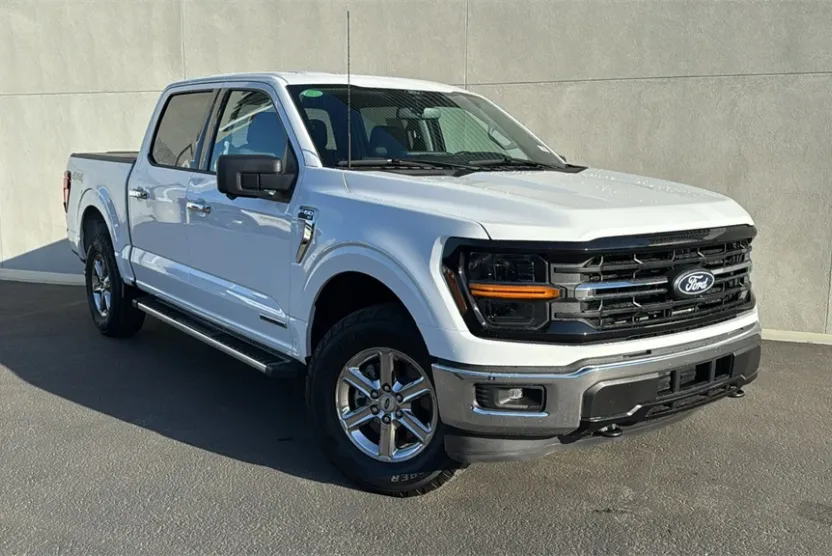 2024 Ford F-150 XLT photo 1