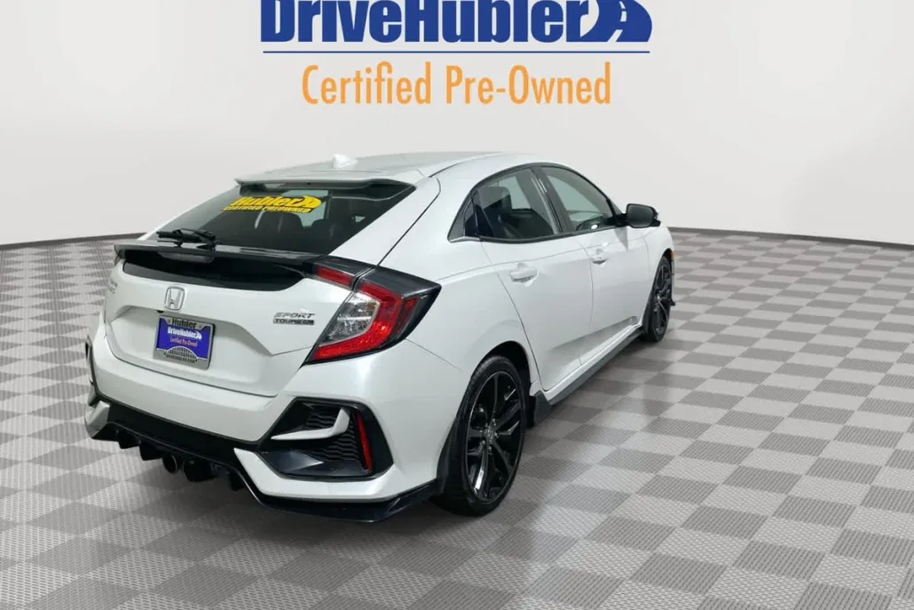 2020 Honda Civic Hatchback Sport Touring photo 1