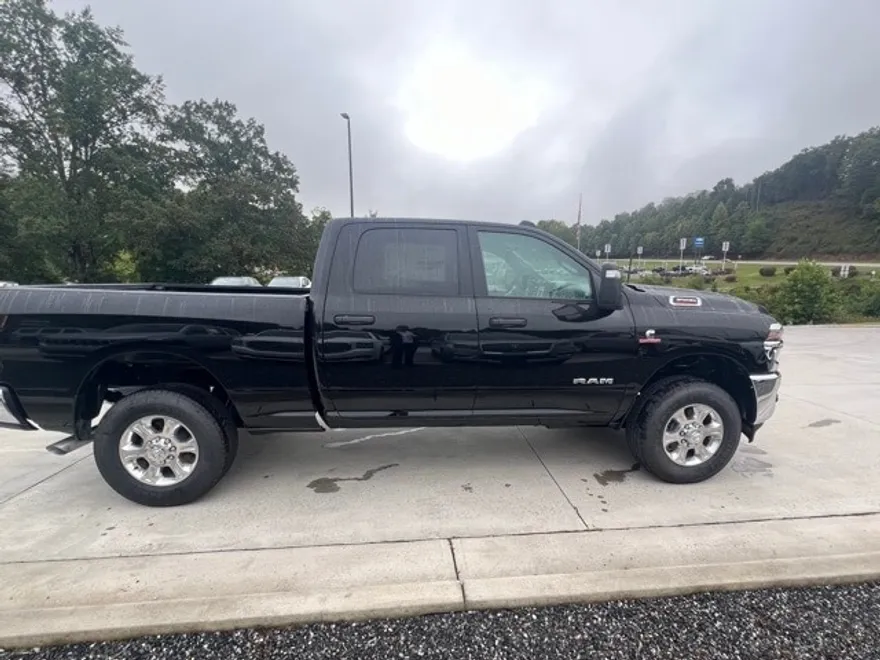 2026 Ram 3500 Big Horn photo 1