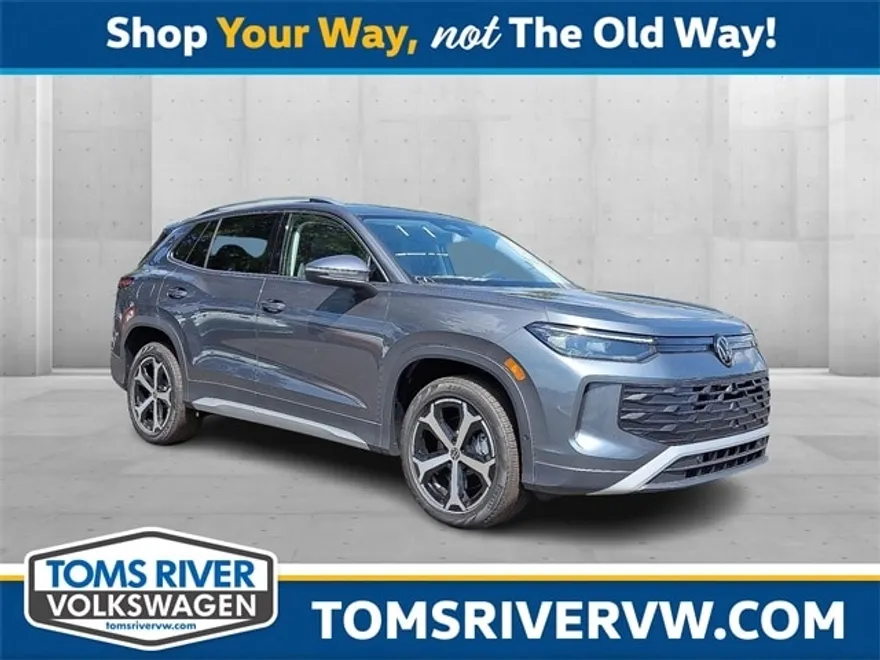 2025 Volkswagen Tiguan SE photo 1