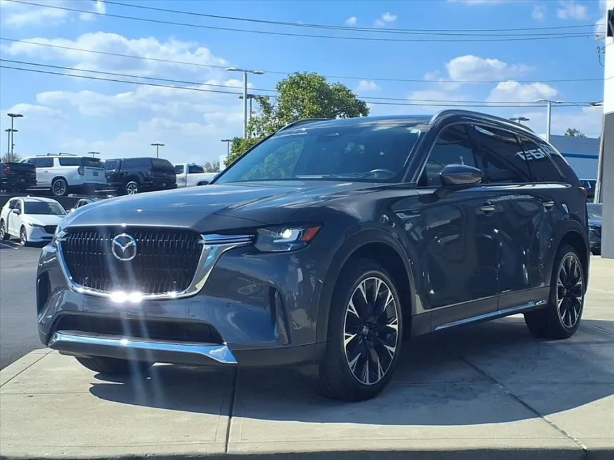 2024 Mazda CX-90 Premium photo 1