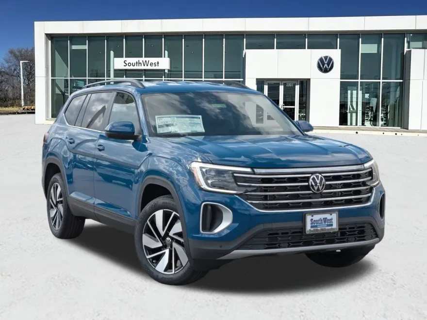 2025 Volkswagen Atlas SE photo 1