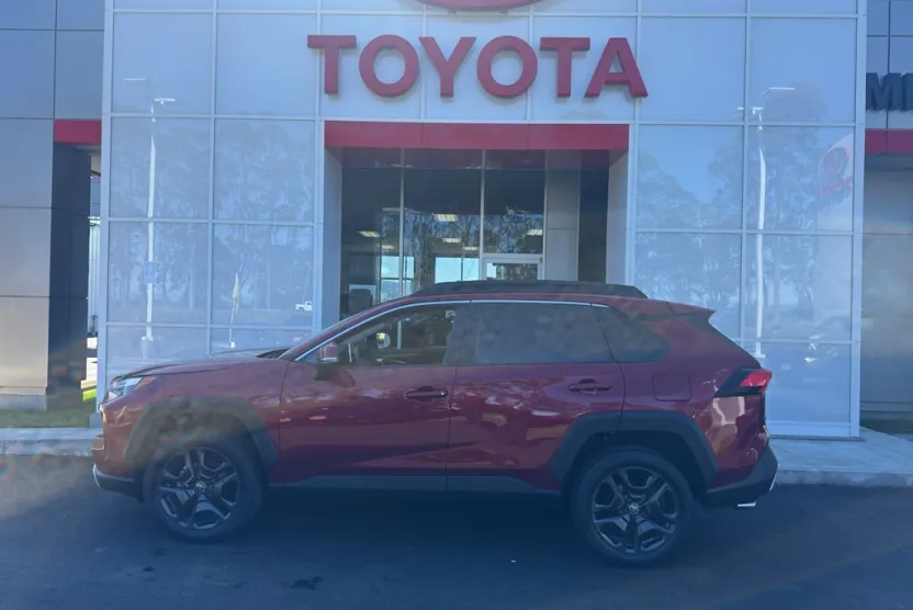 2023 Toyota RAV4 Adventure photo 1