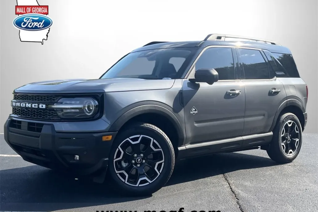 2025 Ford Bronco Sport Outer Banks photo 1