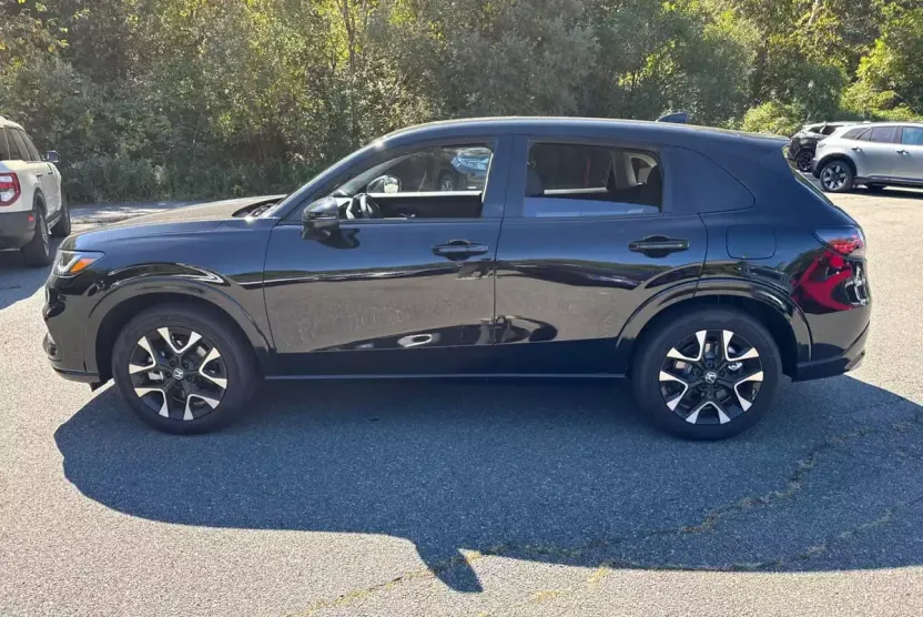 2026 Honda HR-V EX-L photo 1