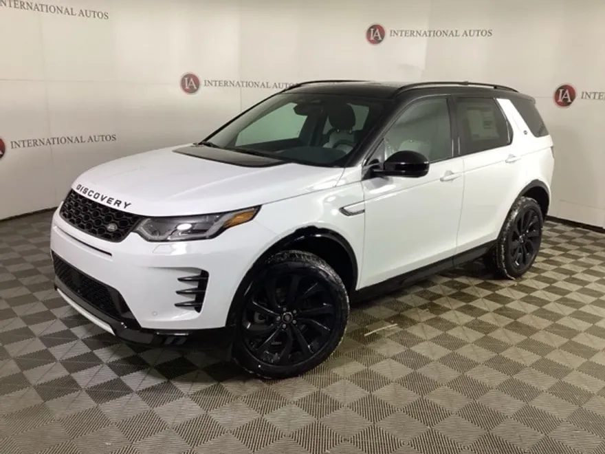 2025 Land Rover Discovery Sport SE photo 1