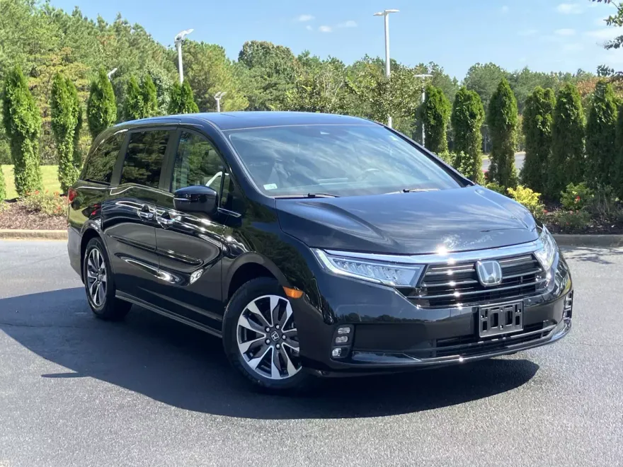 2023 Honda Odyssey EX-L photo 1