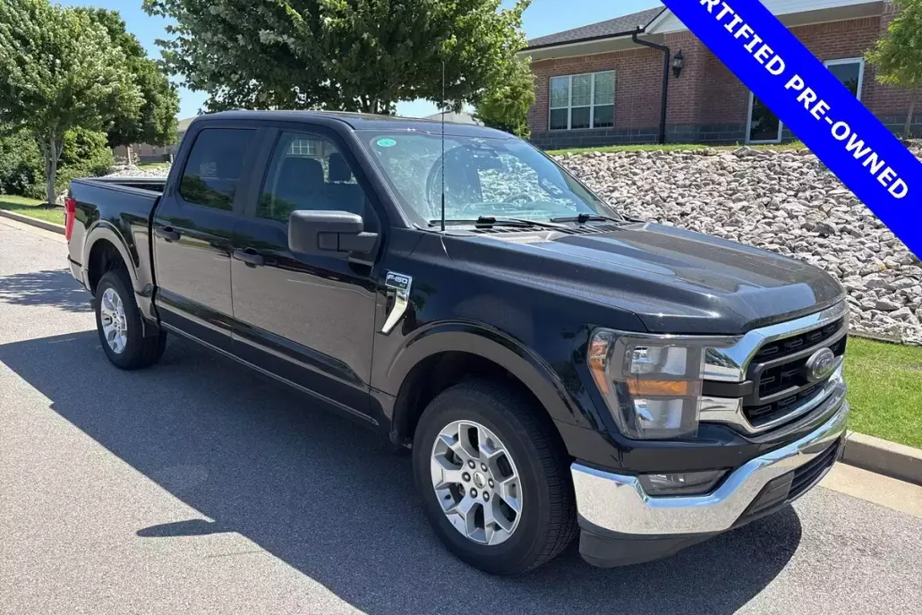 2023 Ford F-150 XLT photo 1