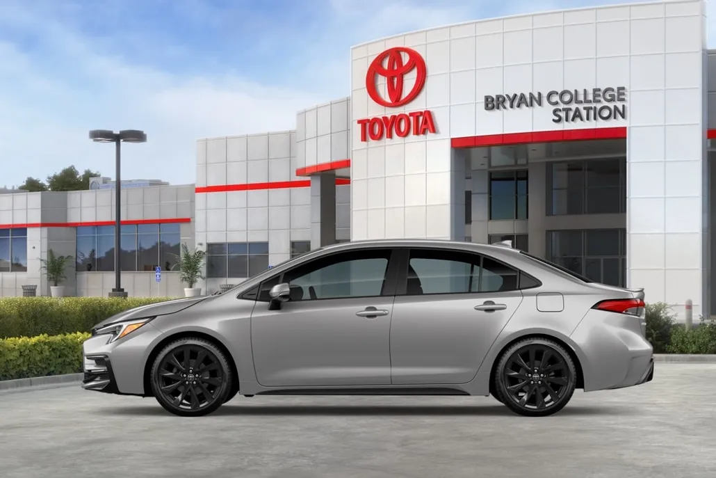 2026 Toyota Corolla SE photo 1