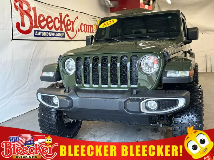 2023 Jeep Gladiator Sport S photo 1