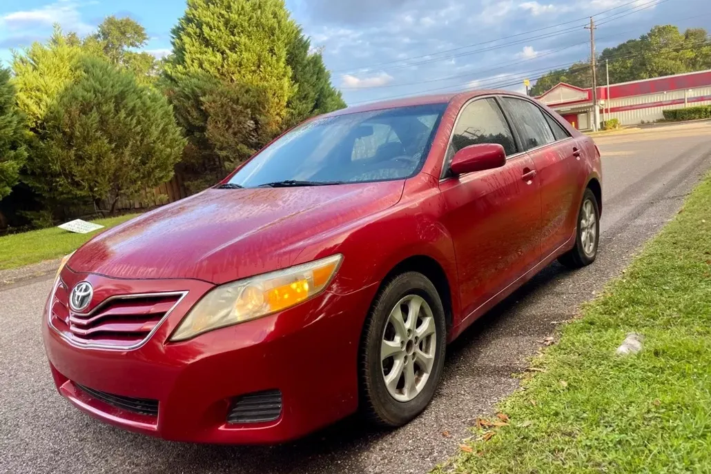 2011 Toyota Camry Base photo 1