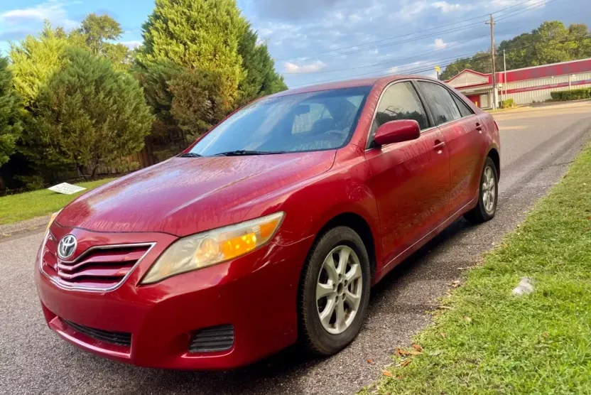 2011 Toyota Camry Base photo 1