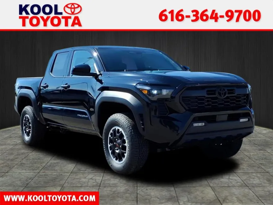2025 Toyota Tacoma TRD Off-Road Double Cab photo 1