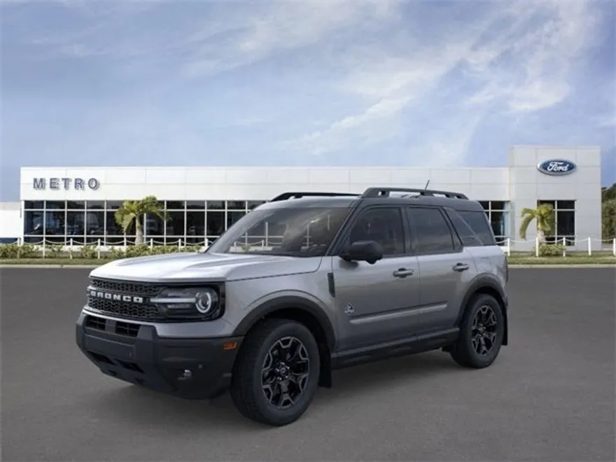 2025 Ford Bronco Sport Outer Banks photo 1