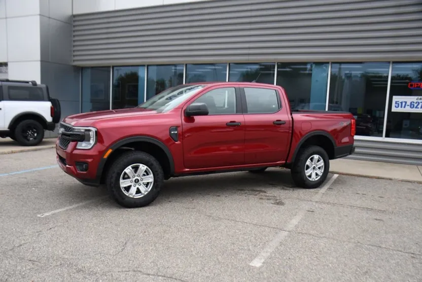 2025 Ford Ranger XL photo 1