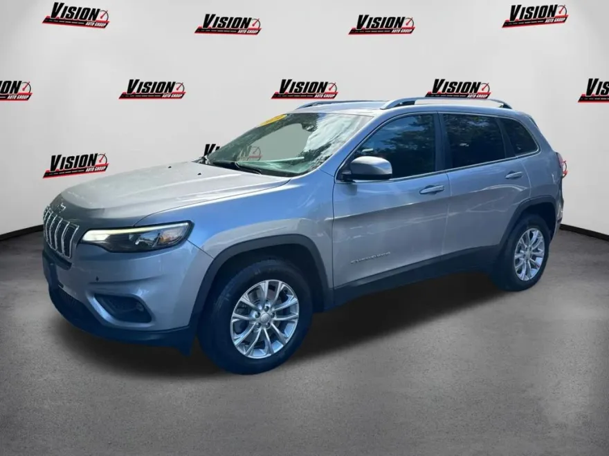 2019 Jeep Cherokee Latitude photo 1