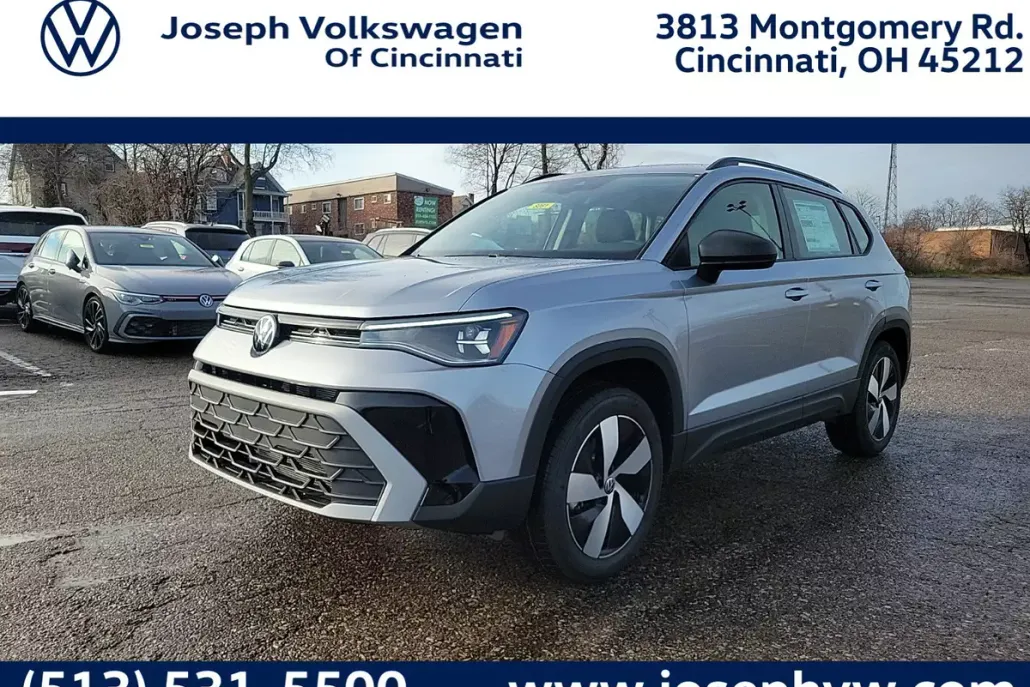 2025 Volkswagen Taos S photo 1