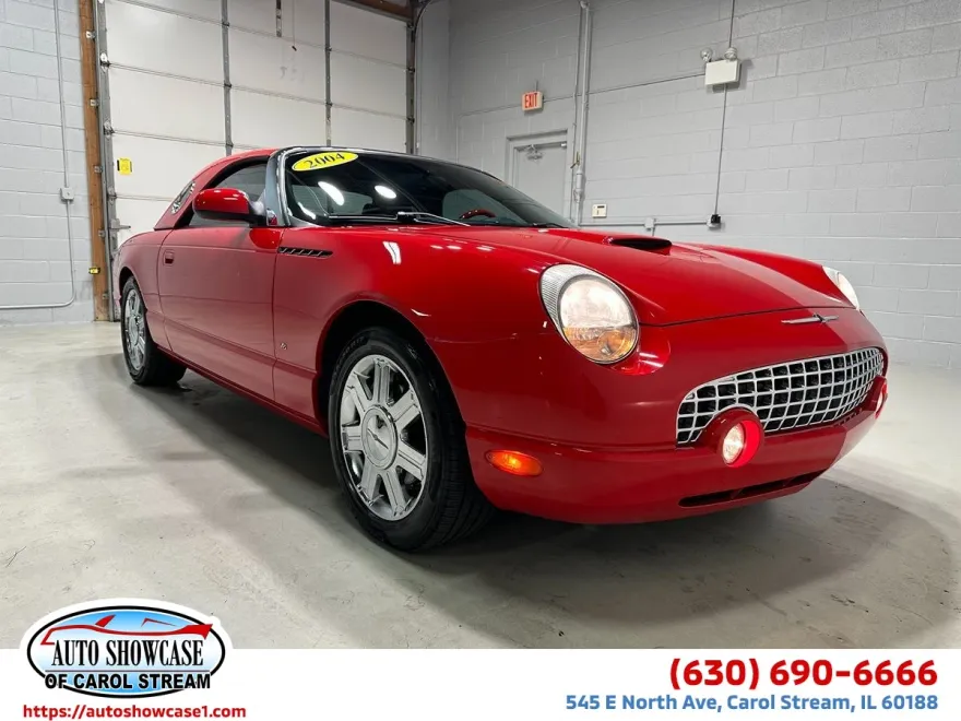 2004 Ford Thunderbird Premium photo 1