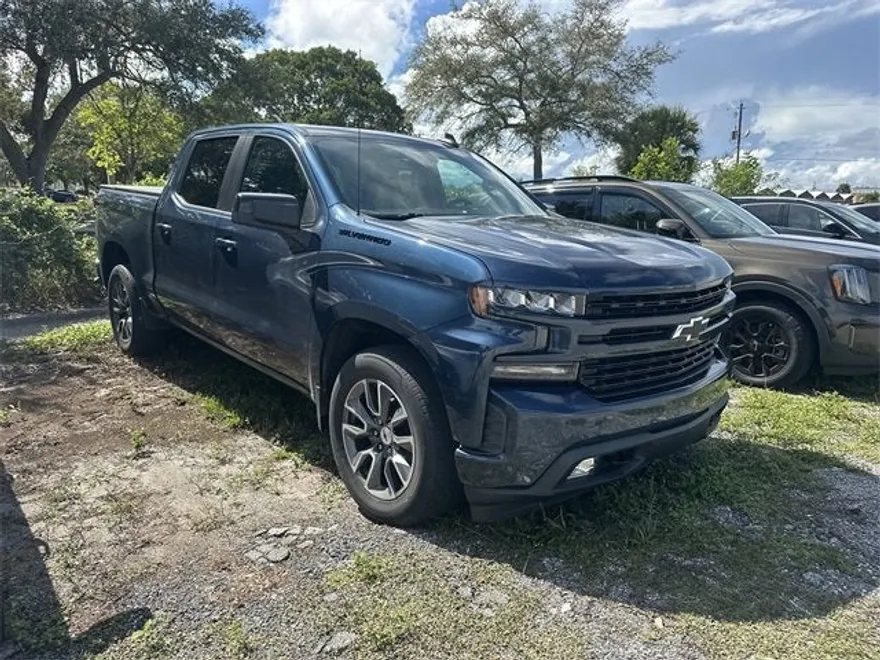 2021 Chevrolet Silverado 1500 RST photo 1