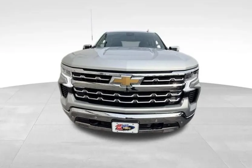 2022 Chevrolet Silverado 1500 LTZ photo 1