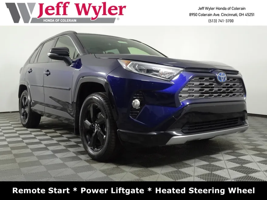 2019 Toyota RAV4 Hybrid XSE photo 1