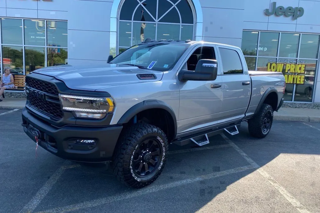 2024 Ram 2500 Tradesman photo 1
