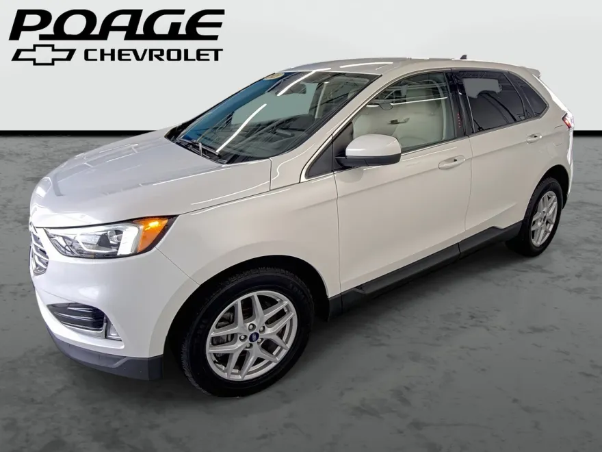 2021 Ford Edge SEL photo 1