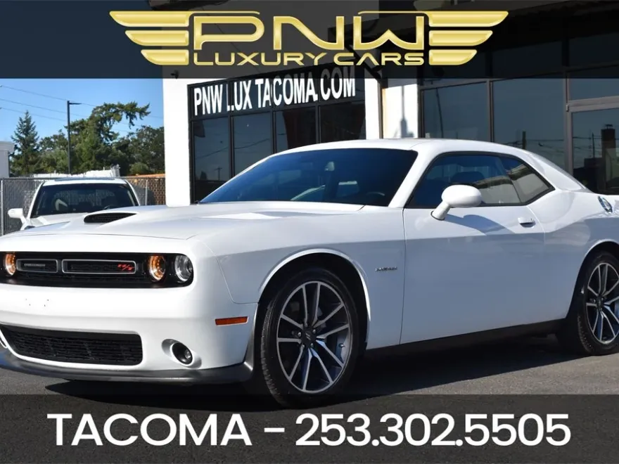 2022 Dodge Challenger R/T photo 1