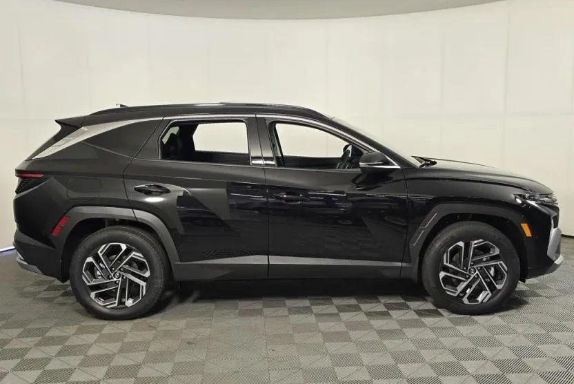 2025 Hyundai Tucson Plug-in Hybrid Limited photo 1