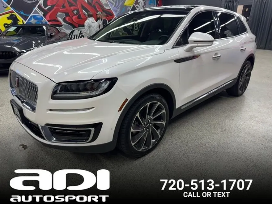 2017 Jeep Grand Cherokee Trailhawk photo 2