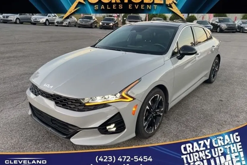 2022 Kia K5 GT-Line photo 1