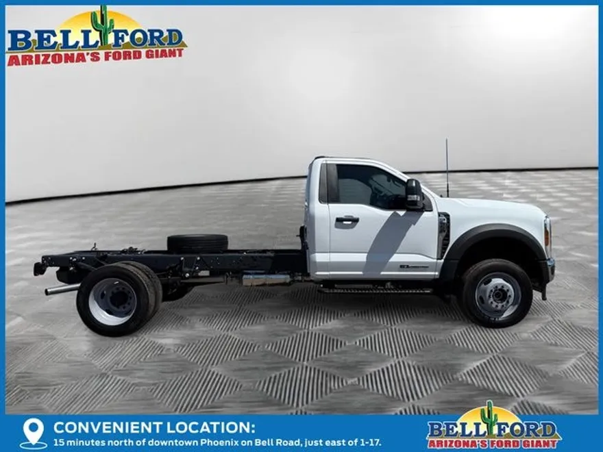 2025 Ford F-550 photo 1