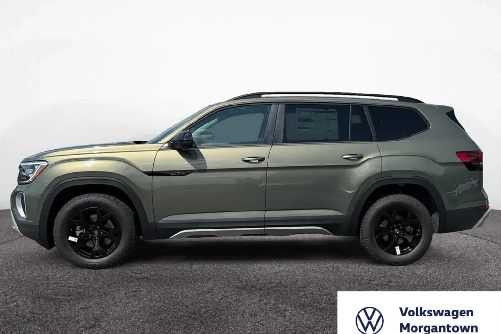 2025 Volkswagen Atlas Peak Edition SE photo 1