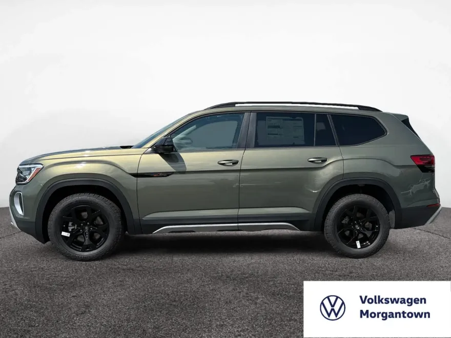 2025 Volkswagen Atlas Peak Edition SE photo 1