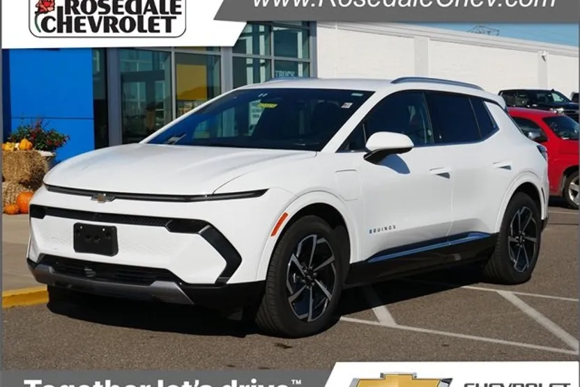2025 Chevrolet Equinox EV 1LT photo 1