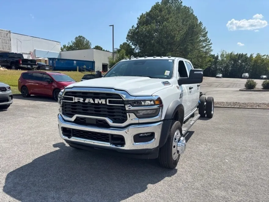 2026 Ram 5500 Tradesman photo 1