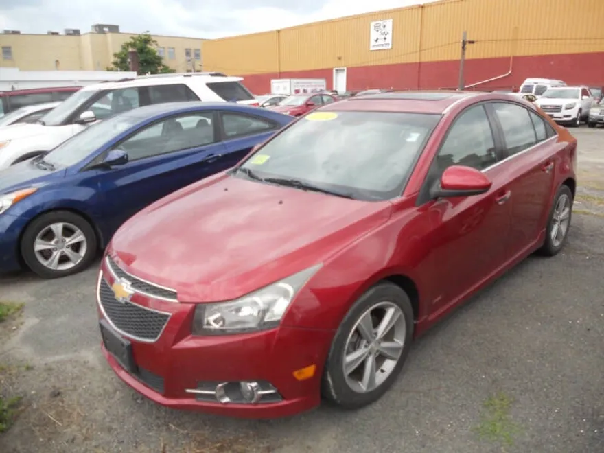 2014 Chevrolet Cruze photo 1