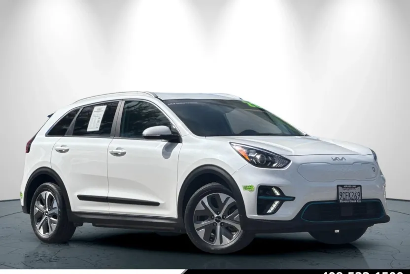 2022 Kia Niro EV S photo 1