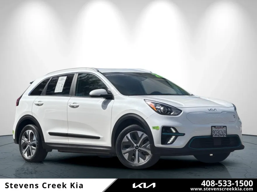2022 Kia Niro EV S photo 1