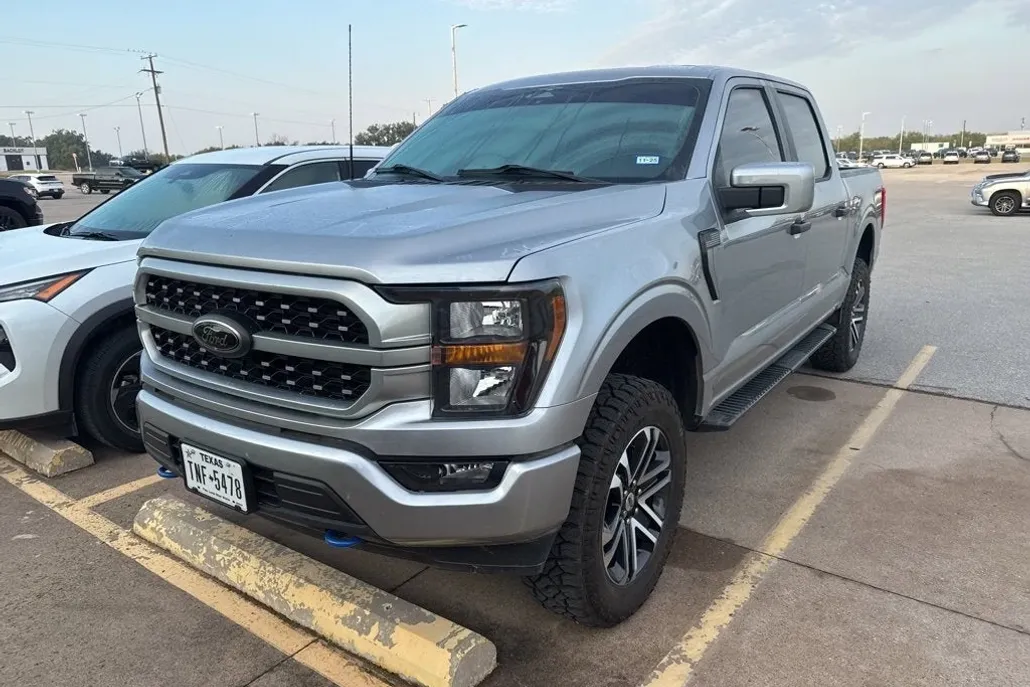 2023 Ford F-150 XL photo 1