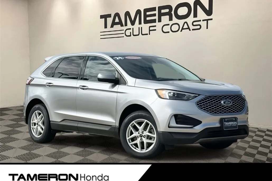 2024 Ford Edge SEL photo 1