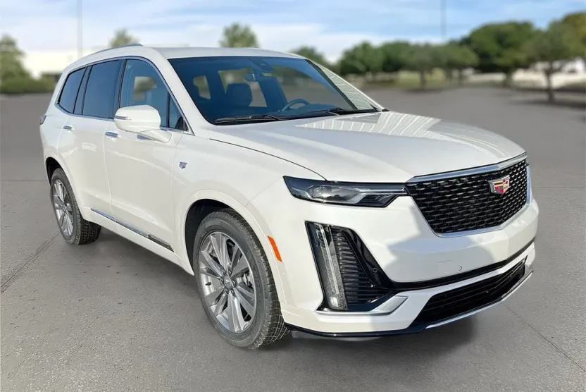2025 Cadillac XT6 Premium Luxury photo 1