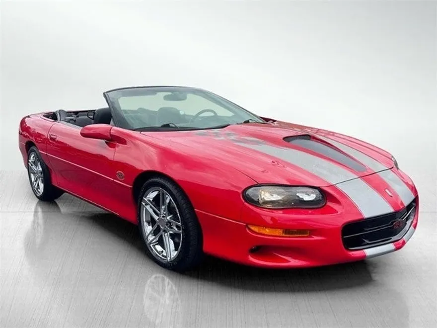 2002 Chevrolet Camaro Sport Coupe photo 1