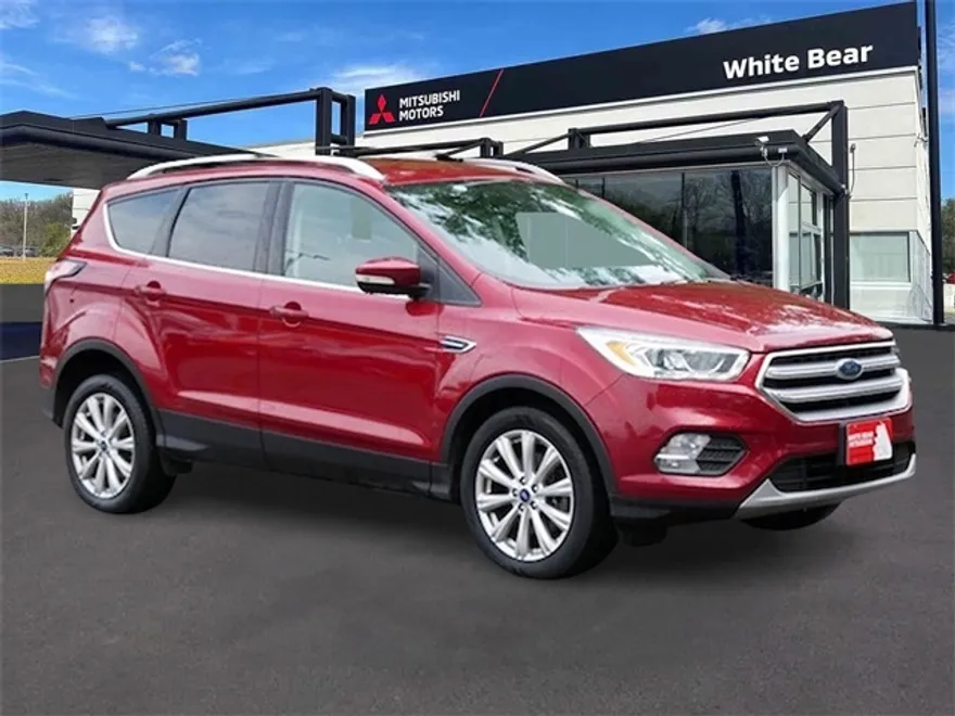 2017 Ford Escape Titanium photo 1